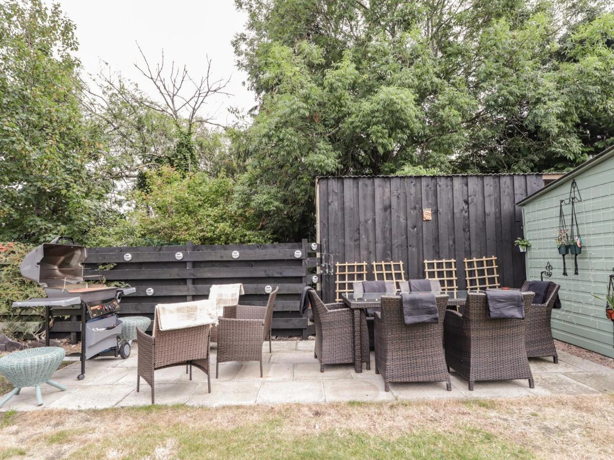 Вилла 16 Fairfield Road Инвернесс Экстерьер фото
