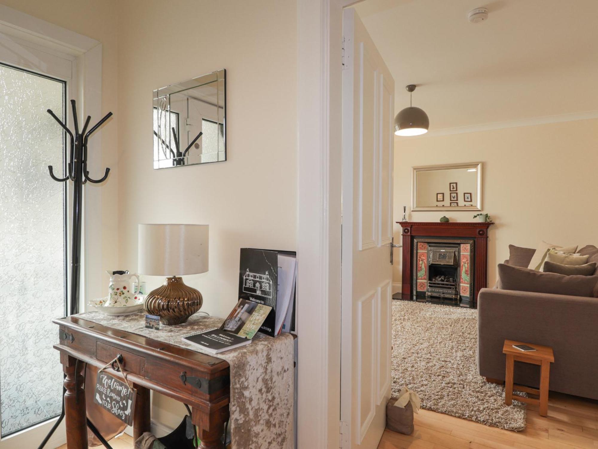 Вилла 16 Fairfield Road Инвернесс Экстерьер фото