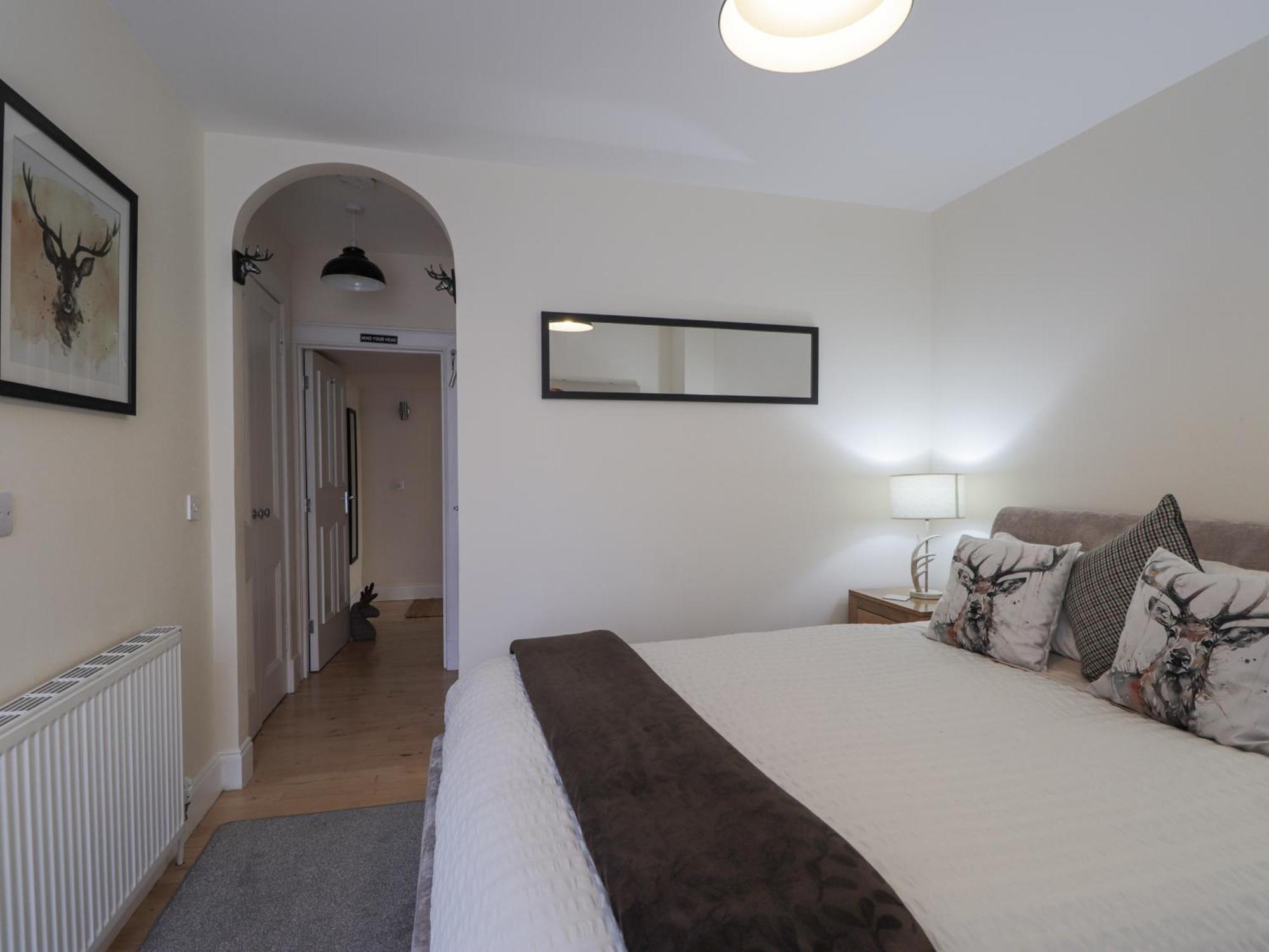 Вилла 16 Fairfield Road Инвернесс Экстерьер фото