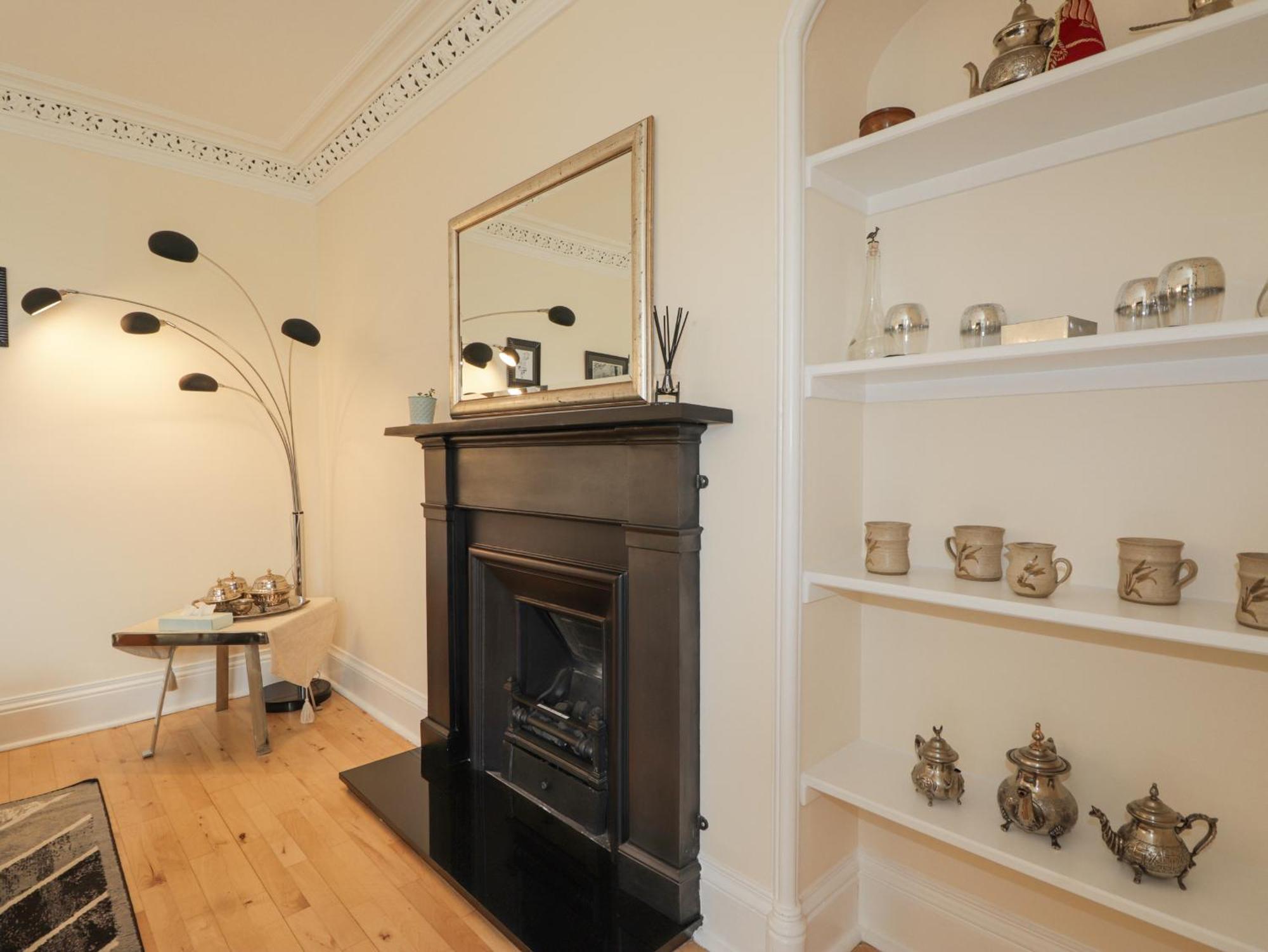 Вилла 16 Fairfield Road Инвернесс Экстерьер фото